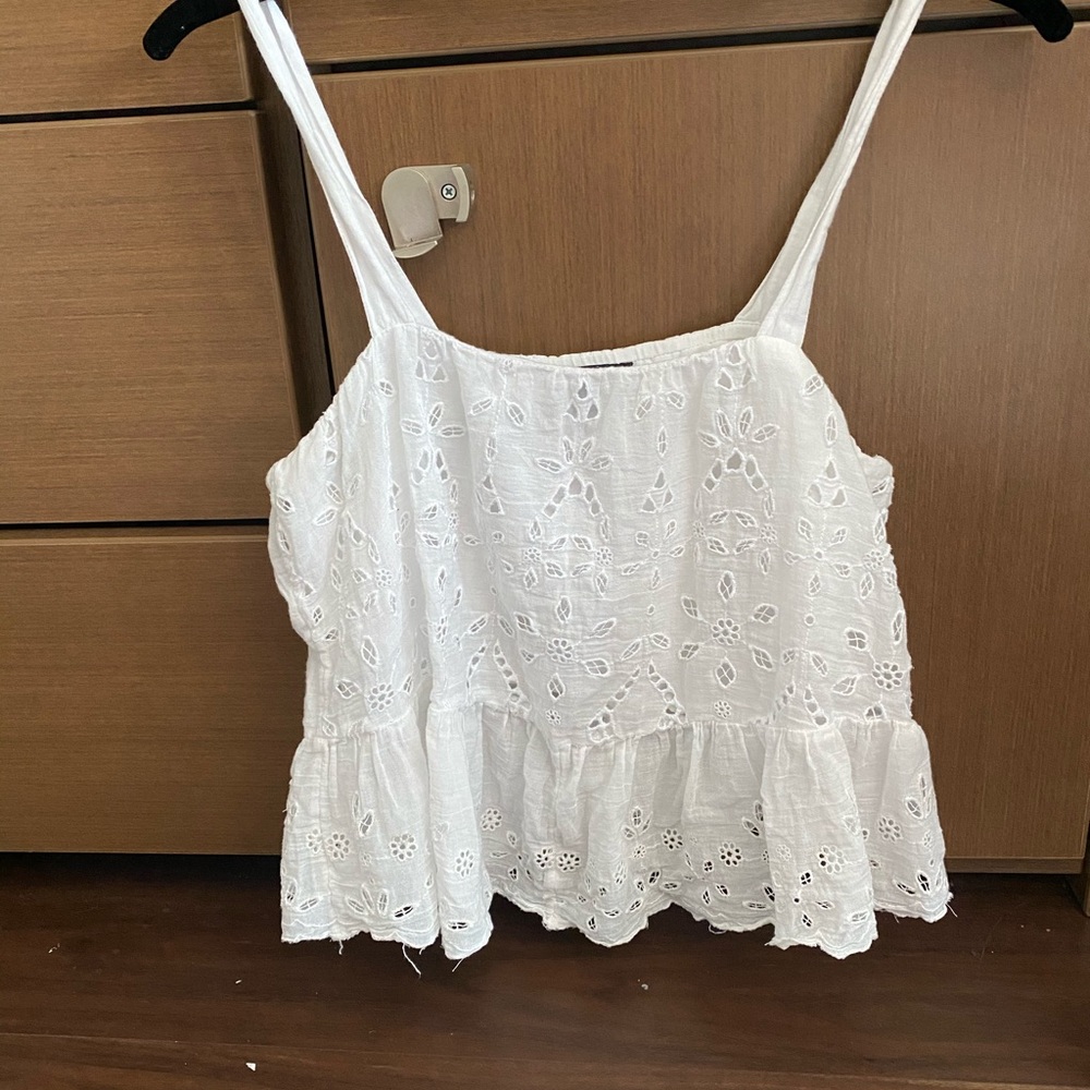 White lace tank top!